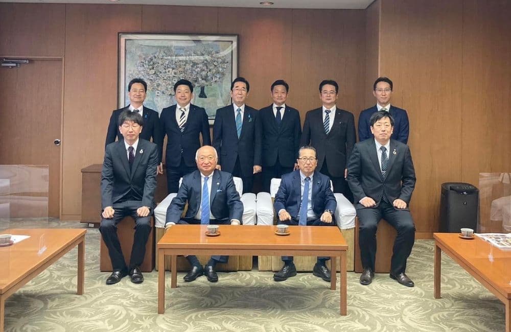 森繁哲也（もりしげてつや）