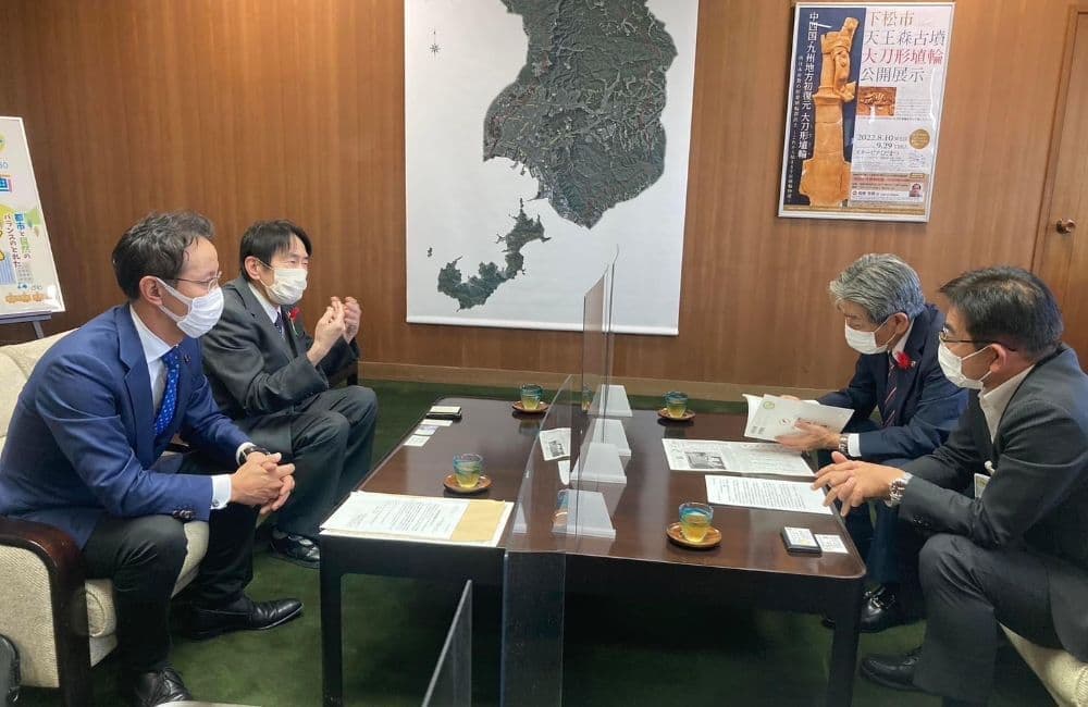 山口県議会議員森繁哲也（もりしげてつや）