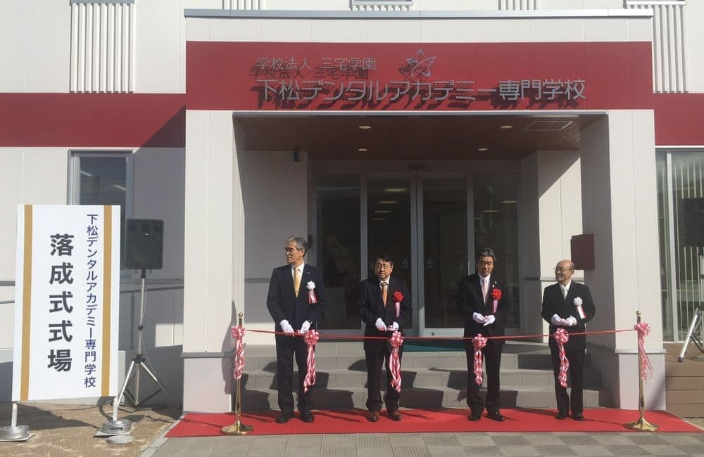 森繁哲也（もりしげてつや）