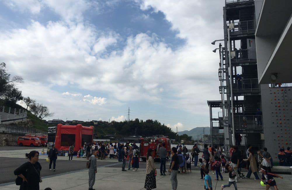 森繁哲也（もりしげてつや）