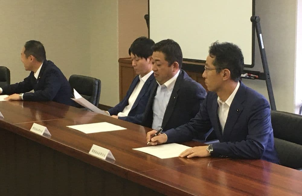 森繁哲也（もりしげてつや）